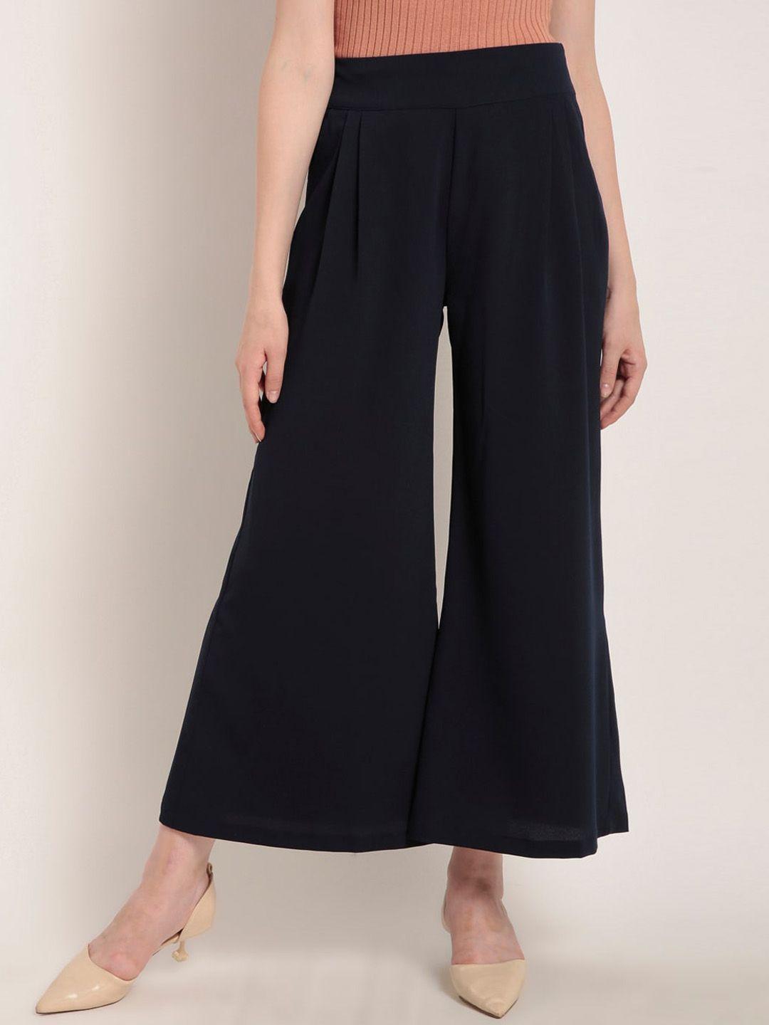 rare women navy blue mid-rise pleated parallel trousers