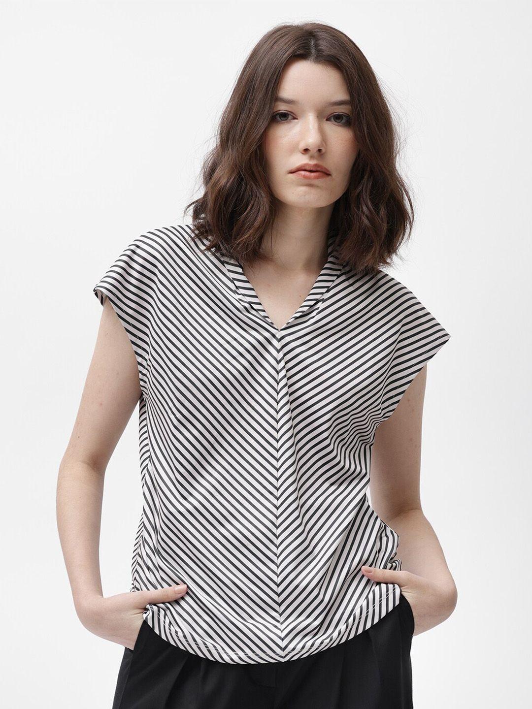 rareism striped v-neck extended sleeves cotton top