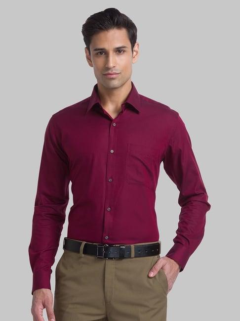 raymond red regular fit shirt