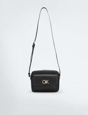 re-lock flap camera bag