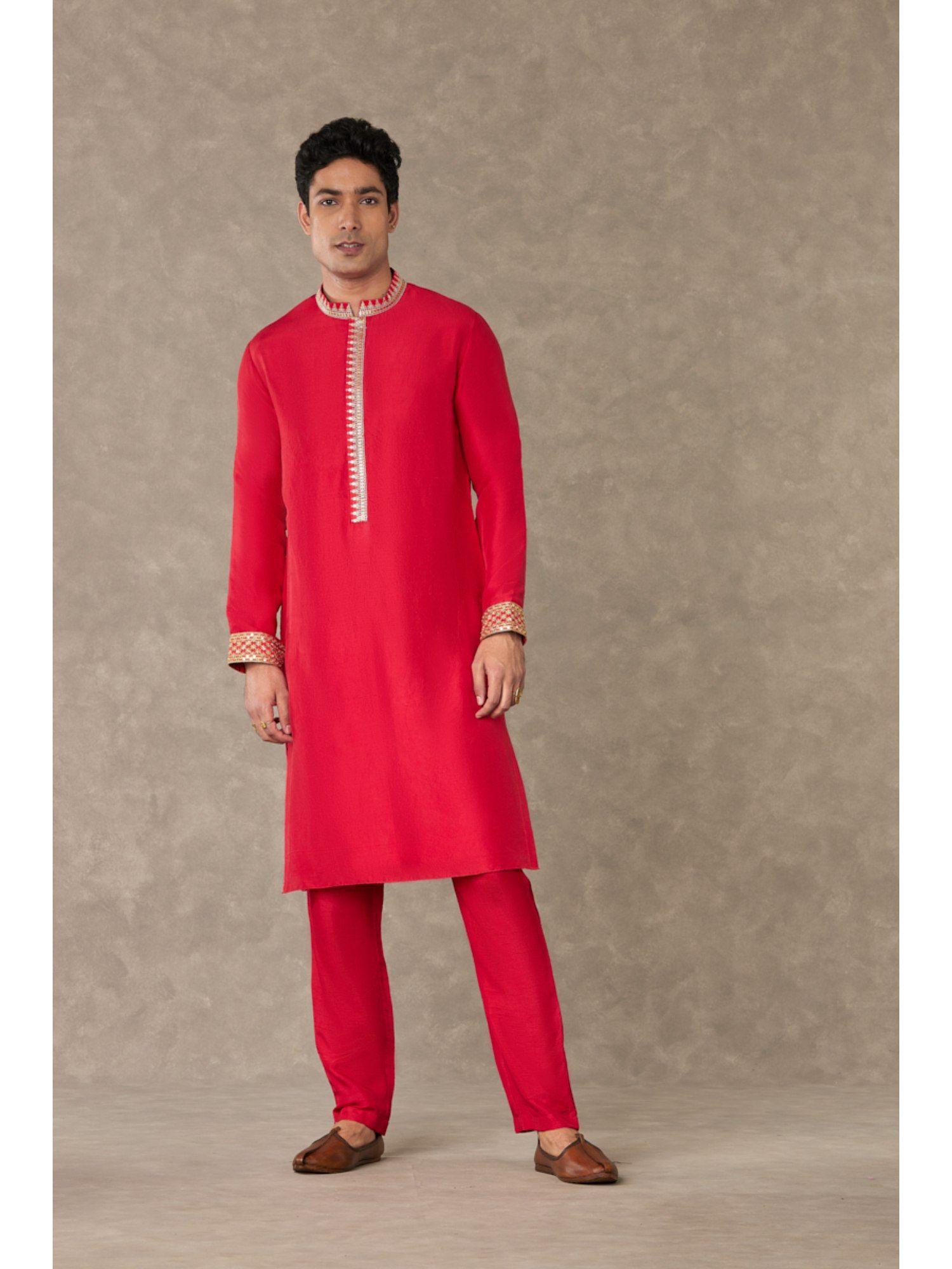 red anar solid kurta with pant (set of 2)