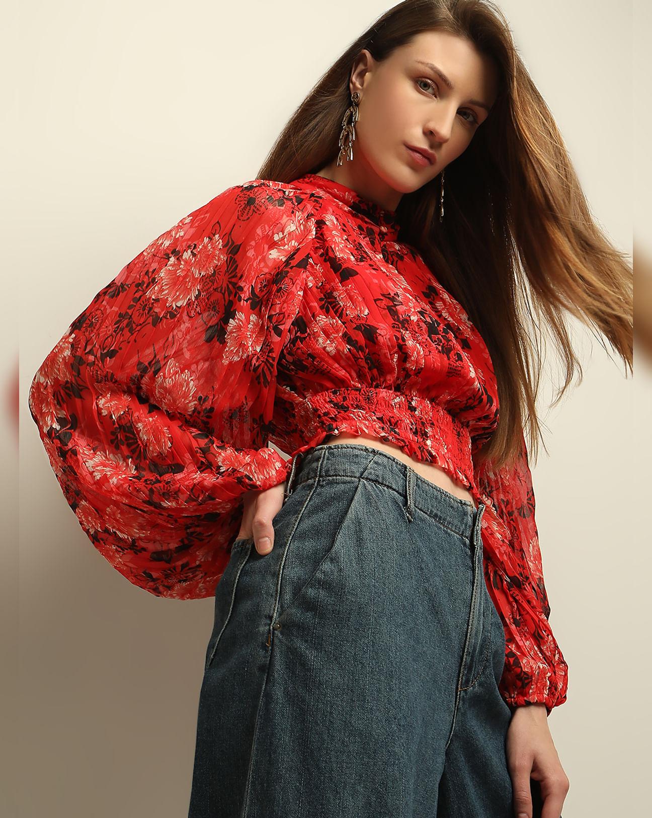 red floral pleated crop top