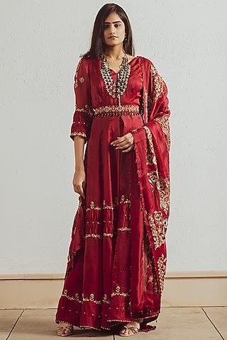 red organza gown with dupatta