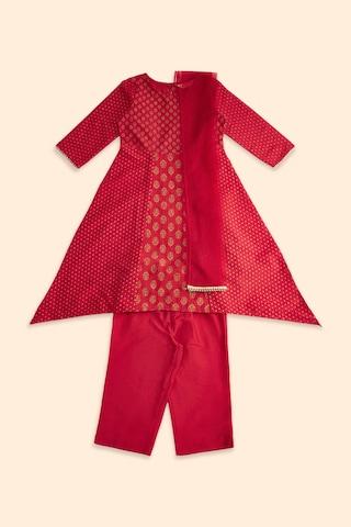 red-print-ethnic-round-neck-3/4th-sleeves-ankle-length-girls-regular-fit-pant-kurta-dupatta-set