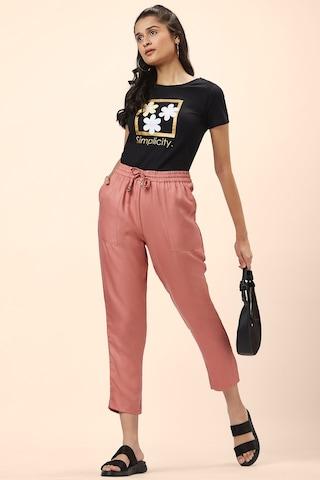red solid knee length casual women regular fit chinos