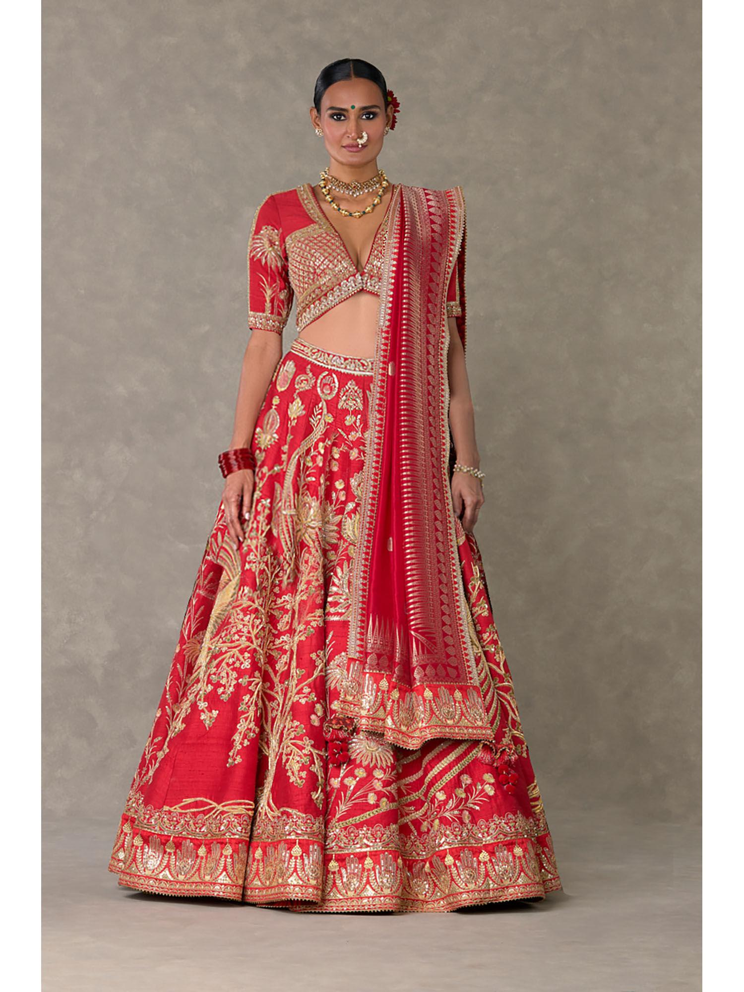 red bagh-e-bahar lehenga choli trail with dupatta & can can skirt (set of 5)