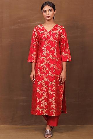 red banarasi silk handwoven kurta set