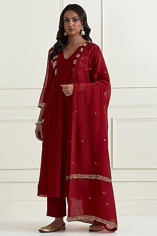 red chanderi hand embroidered kurta set