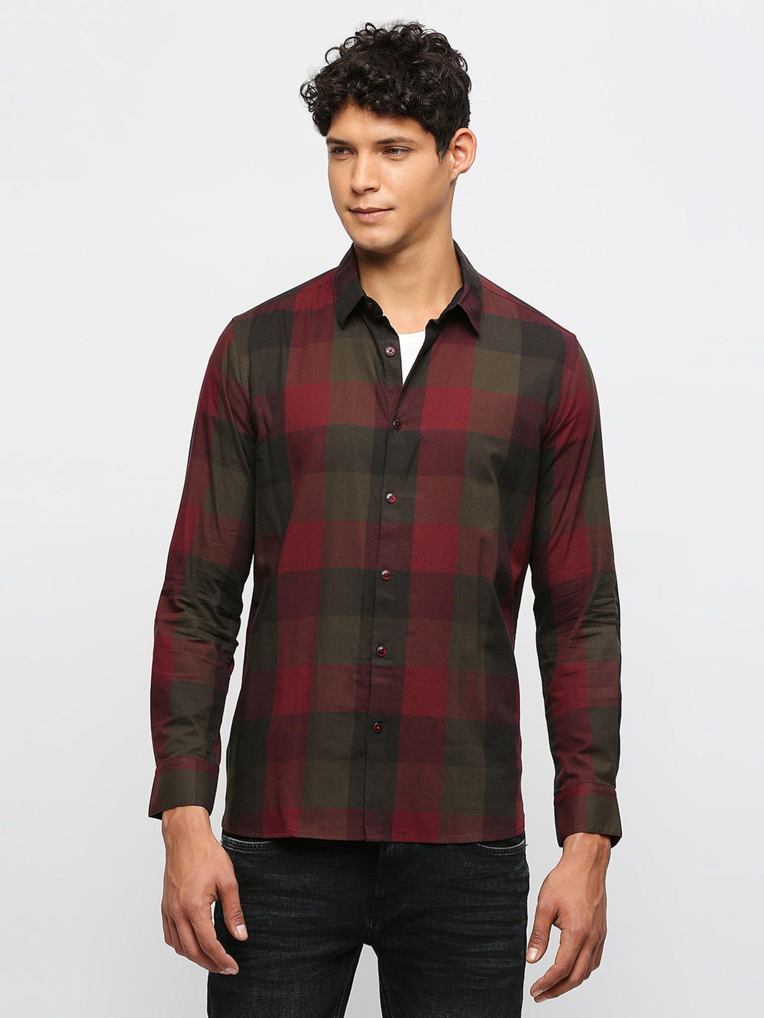 red checked full sleeves shirt