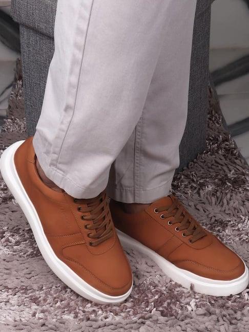 red chief men's tan casual sneakers