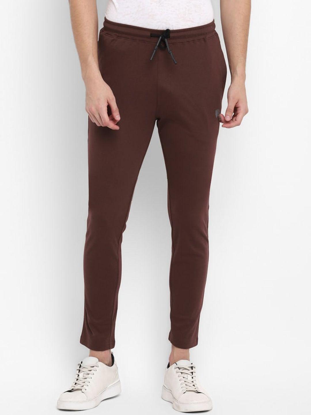 red chief men maroon solid regular fit track pants