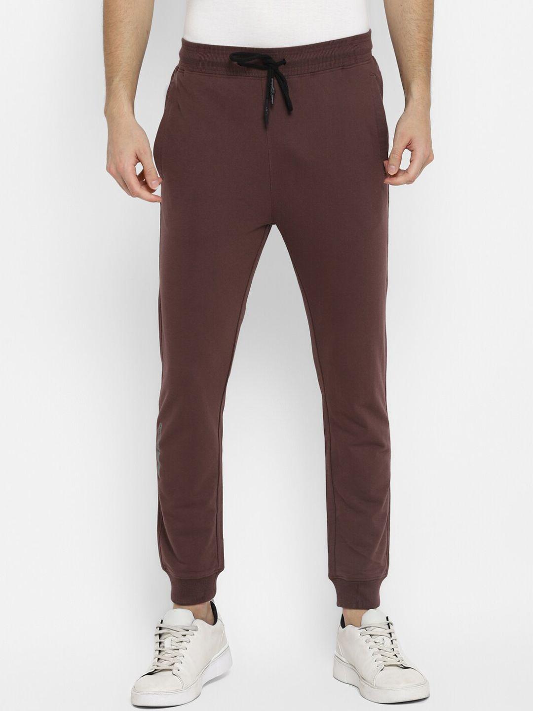 red chief men maroon solid slim-fit joggers