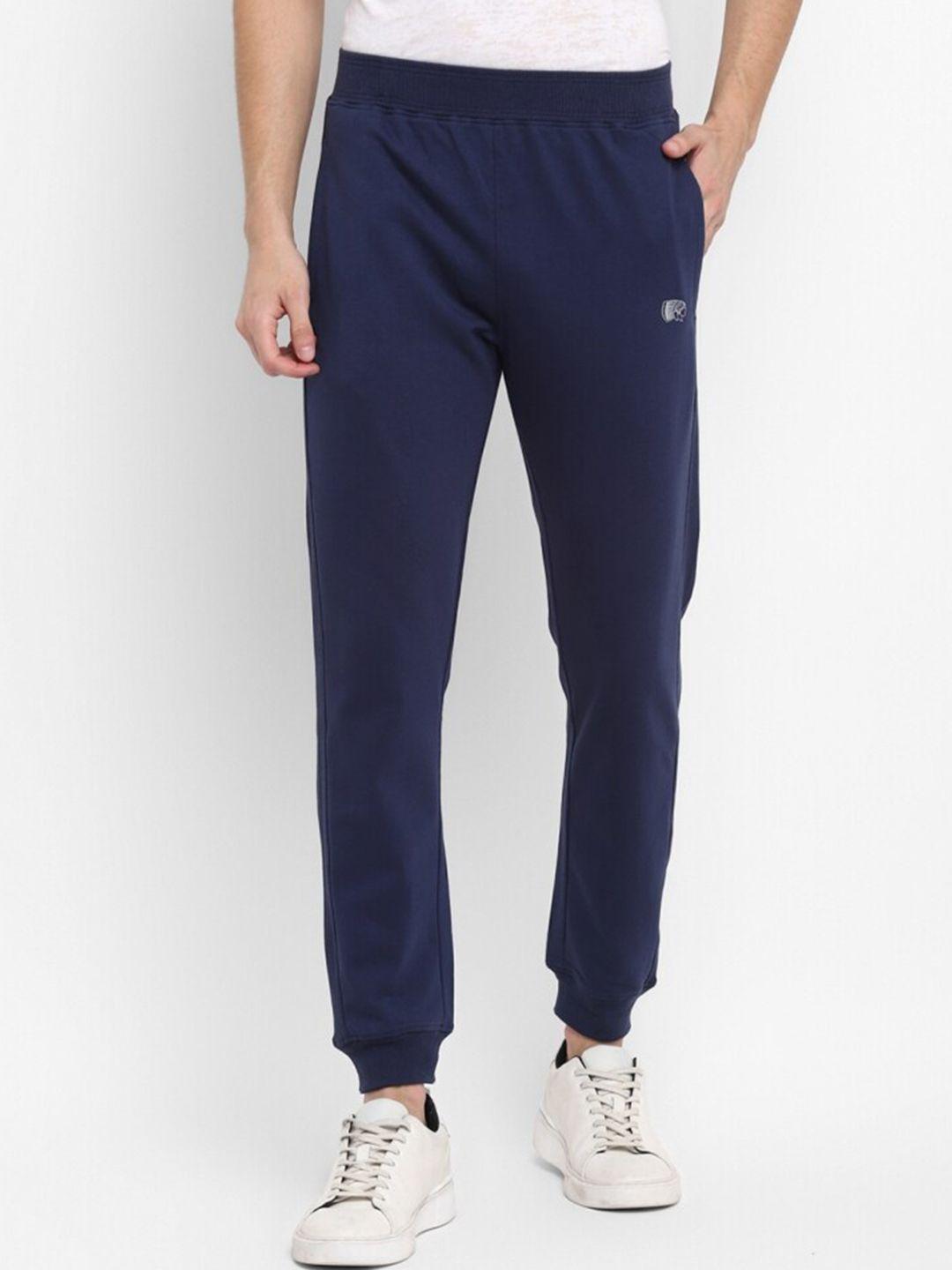red chief men navy blue solid joggers