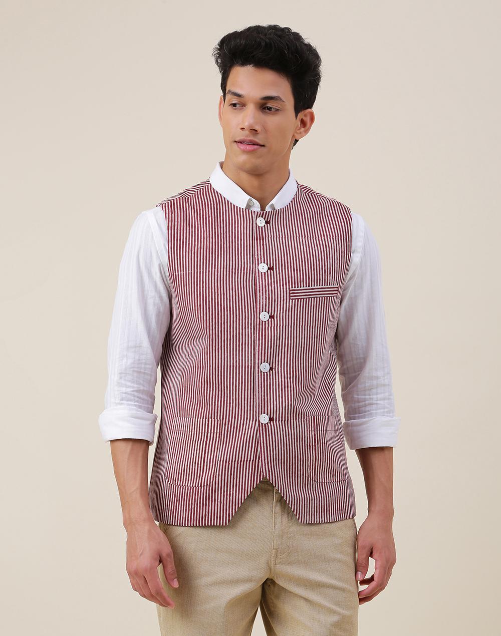 red cotton printed slim fit vest jacket