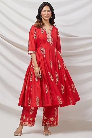red cotton silk embroidered kurta set