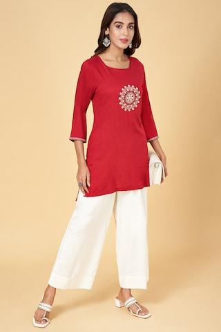 red embroidered casual 3/4th sleeves round neck women regular fit  tunic