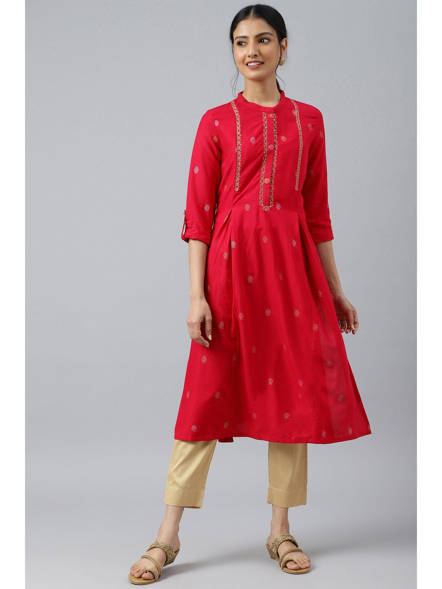 red mettalic embroidered kurta with pleats