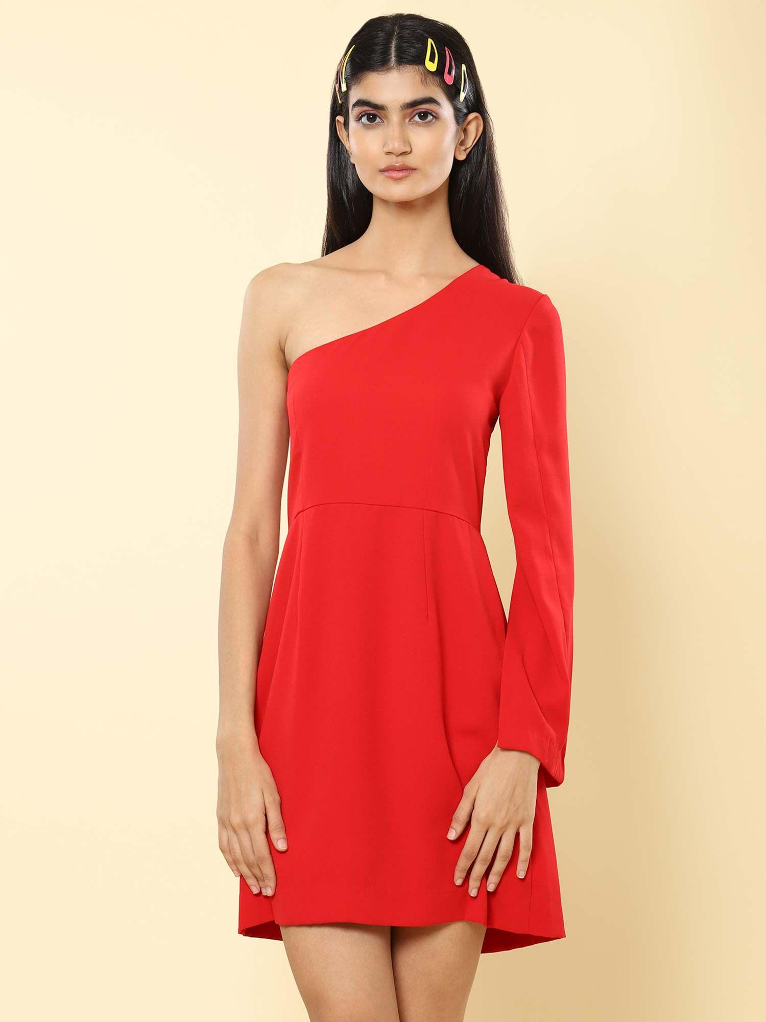 red one-shoulder short dress