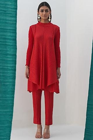 red pleated polyester kurta set