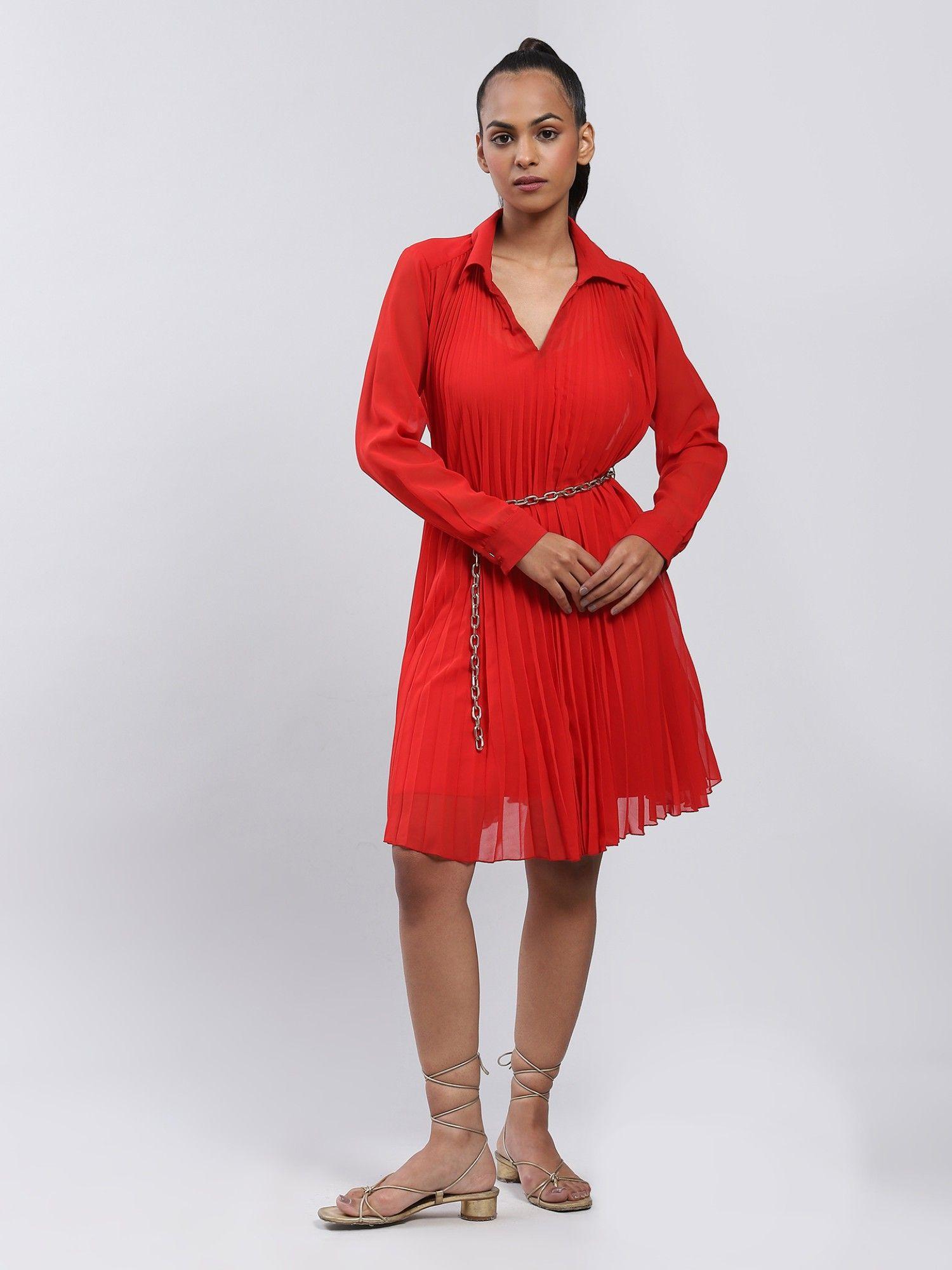 red pleated short dress with inner and belt (set of 3)