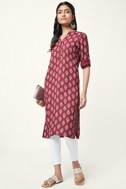 red print casual mandarin 3/4th sleeves knee length women regular fit kurta