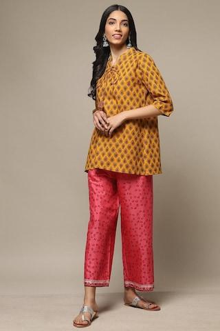 red printed crop length casual women relaxed fit palazzo