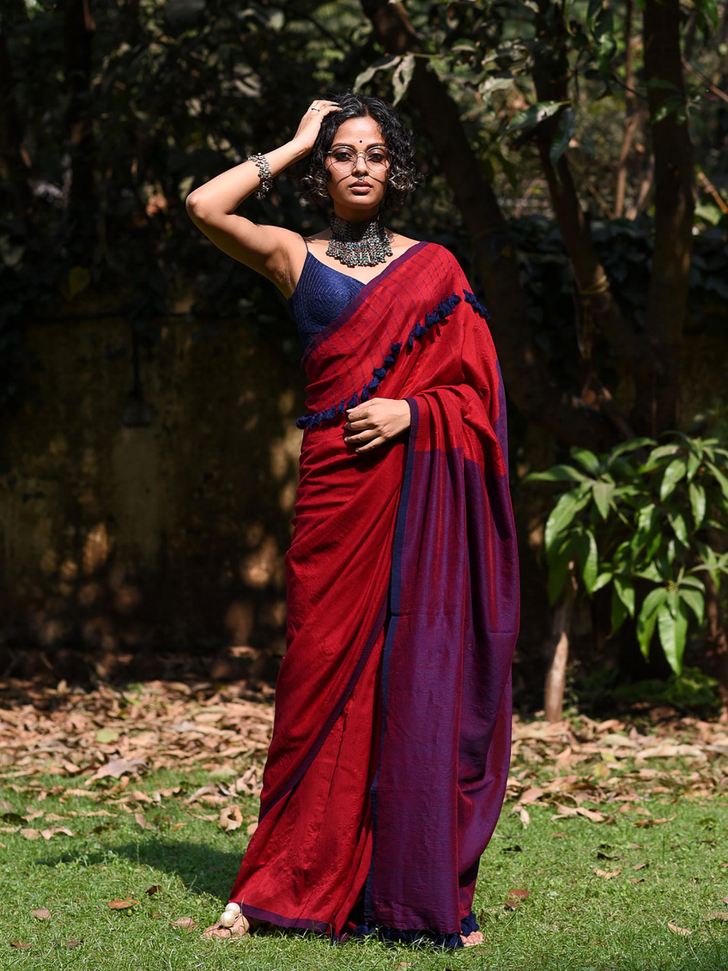 red solid cotton blend saree