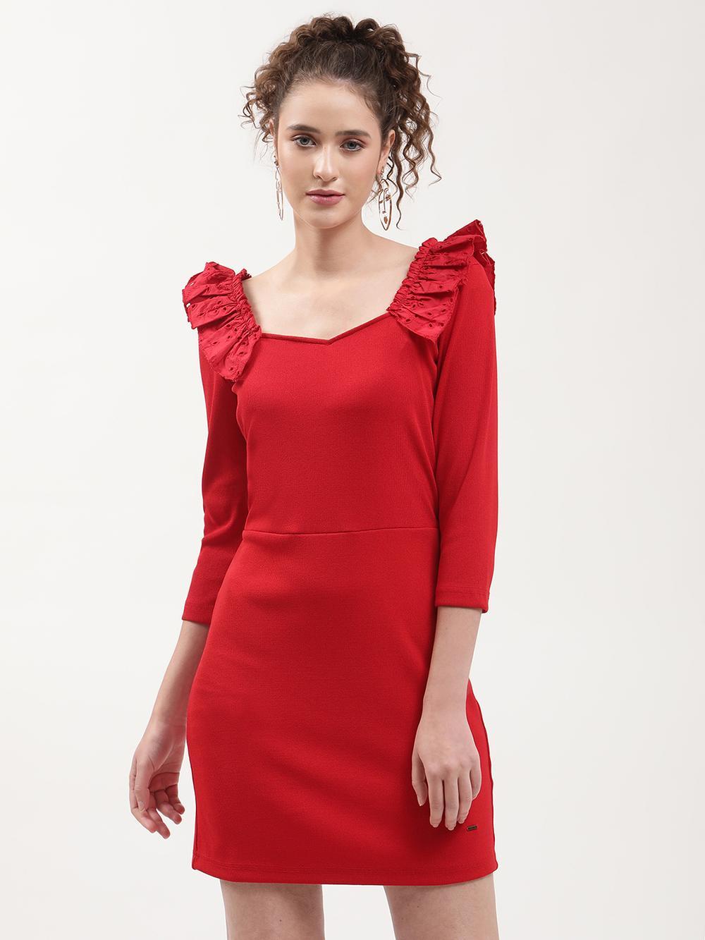 red solid regular fit dress