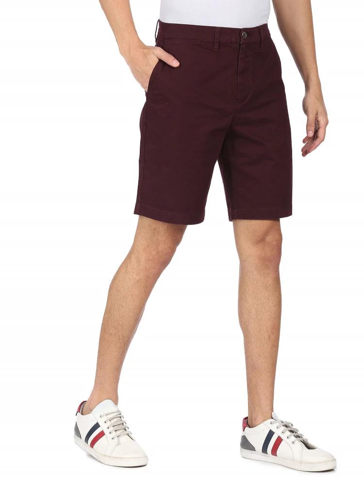 red solid regular fit shorts