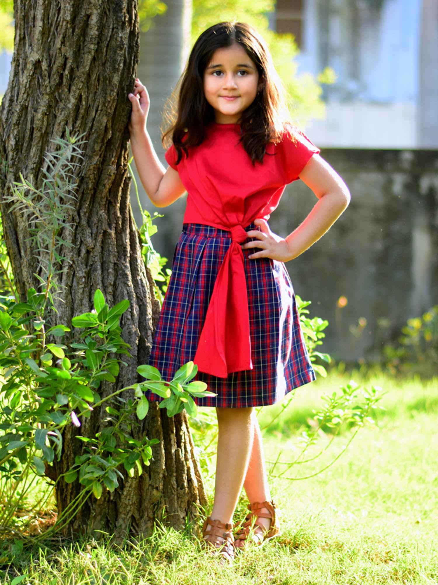 red solid top with skirt (set of 2)