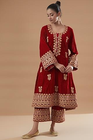 red velvet embroidered kurta set