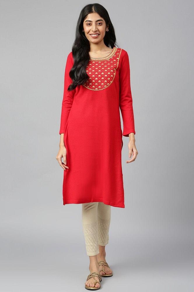 red winter kurta