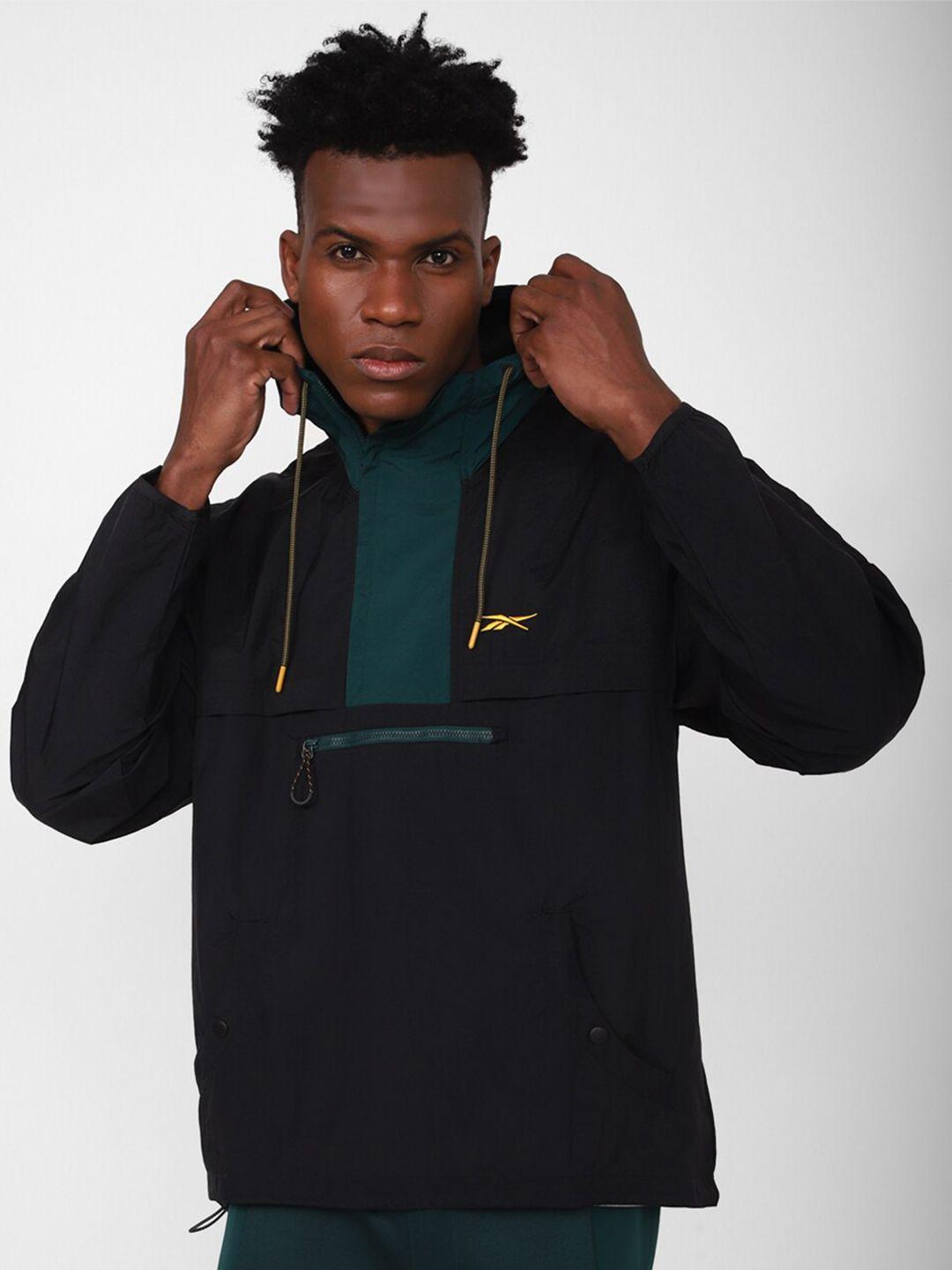 reebok men colourblocked hooded sweatshirt