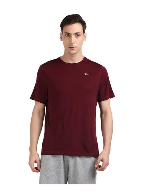 reebok re ss maroon regular fit t-shirt