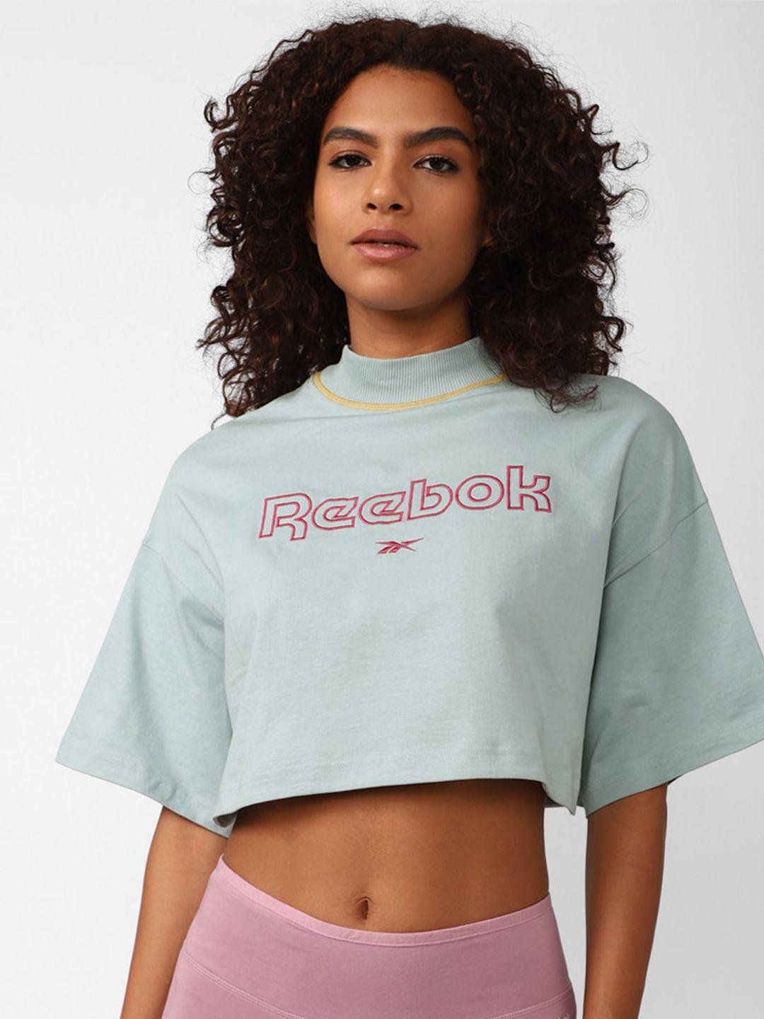 reebok women pure cotton typography printed drop-shoulder sleeves loose t-shirt