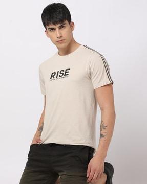 regular fit crew-neck t-shirt with placement print