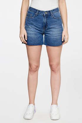 regular fit crop length cotton women's casual wear shorts - mid blue