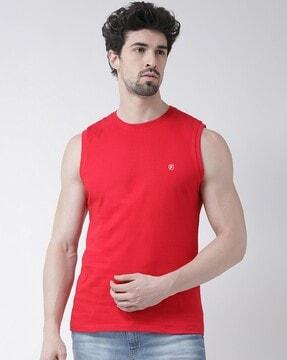 regular fit sleeveless round neck t-shirt