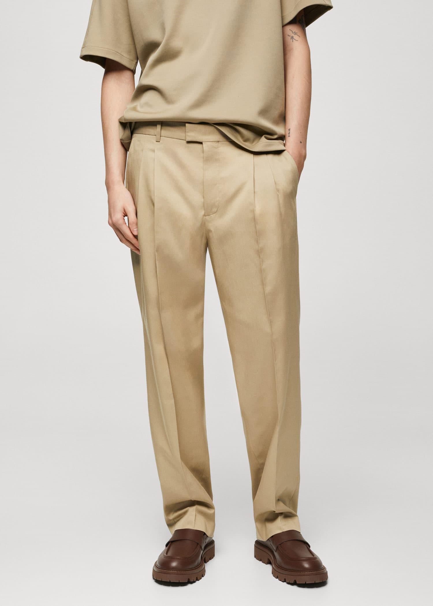regular-fit suit trousers with pleats