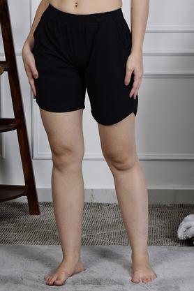 regular fit above knee polyester women's casual wear shorts - black