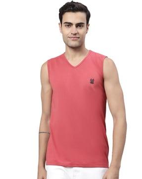 regular fit brand print v-neck t-shirt