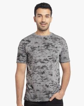 regular fit camouflage print crew-neck t-shirt