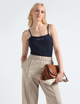 regular fit classic top