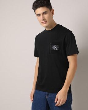 regular fit crew-neck shirt with logo patch