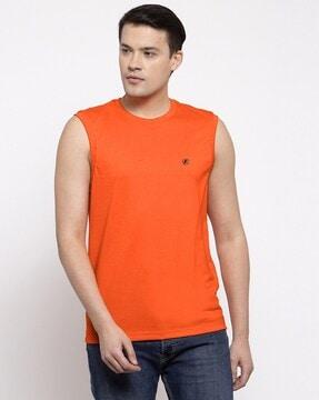 regular fit crew-neck sleeveless t-shirt