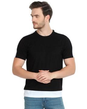 regular fit crew neck t-shirt with contrast stripes