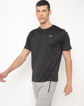 regular fit crew-neck t-shirt with placement logo