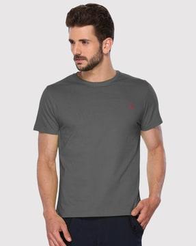 regular fit crew-neck t-shirt with ribbed hem