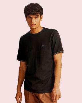 regular fit crew-neck t-shirt with ribbed hem