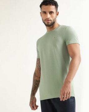 regular fit crew-neck t-shirt with short sleeves